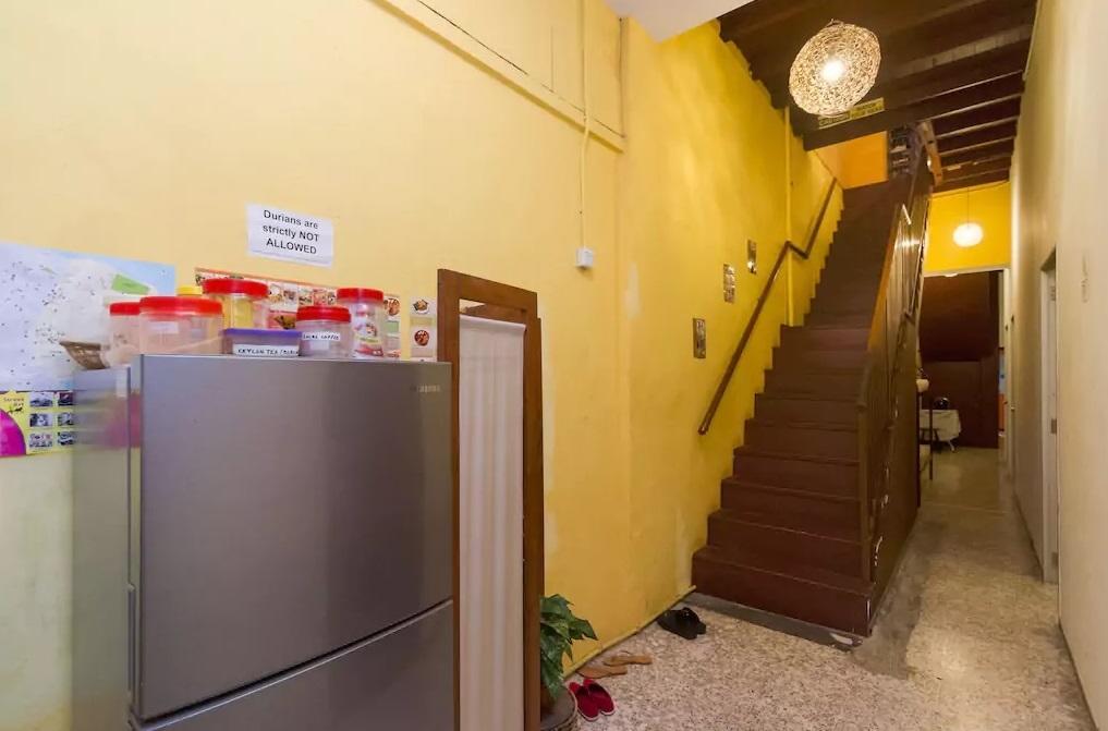 Cocoa Mews Cafe And Homestay George Town Exterior foto