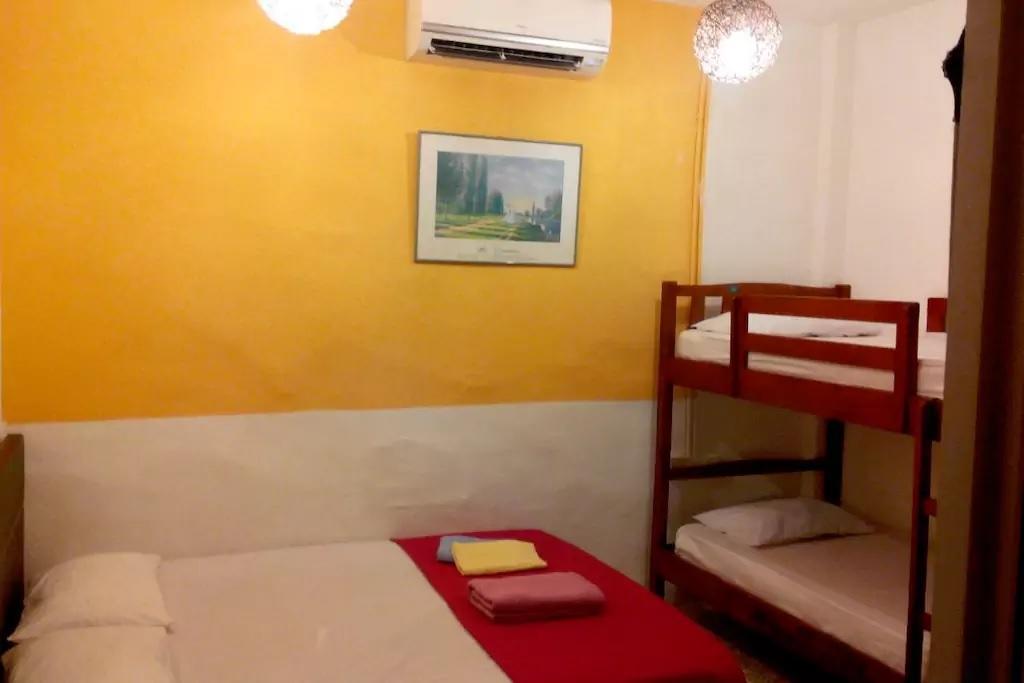 Cocoa Mews Cafe And Homestay George Town Exterior foto