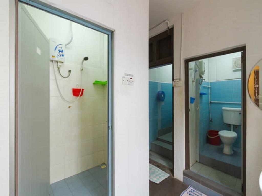 Cocoa Mews Cafe And Homestay George Town Exterior foto