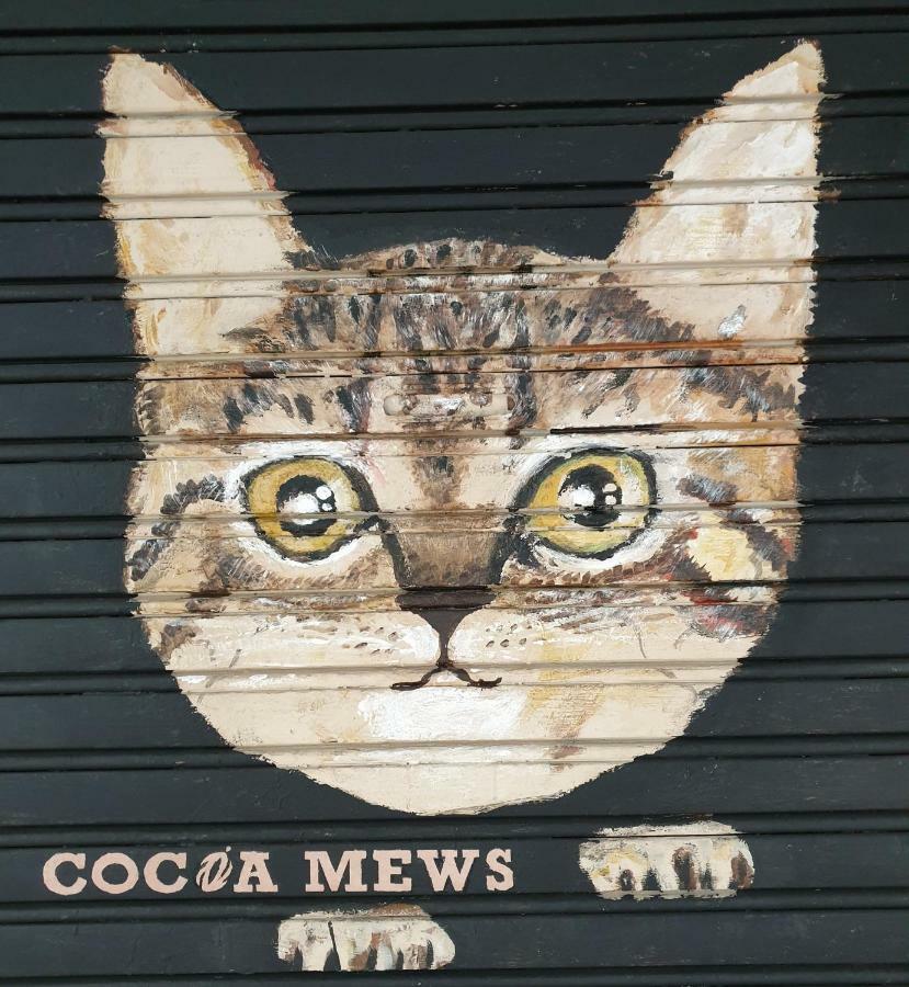 Cocoa Mews Cafe And Homestay George Town Exterior foto